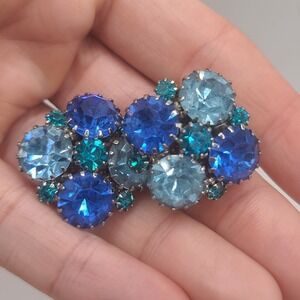 Vintage Weiss Earrings Blue Signed Silver Tone Clip‎ Ons